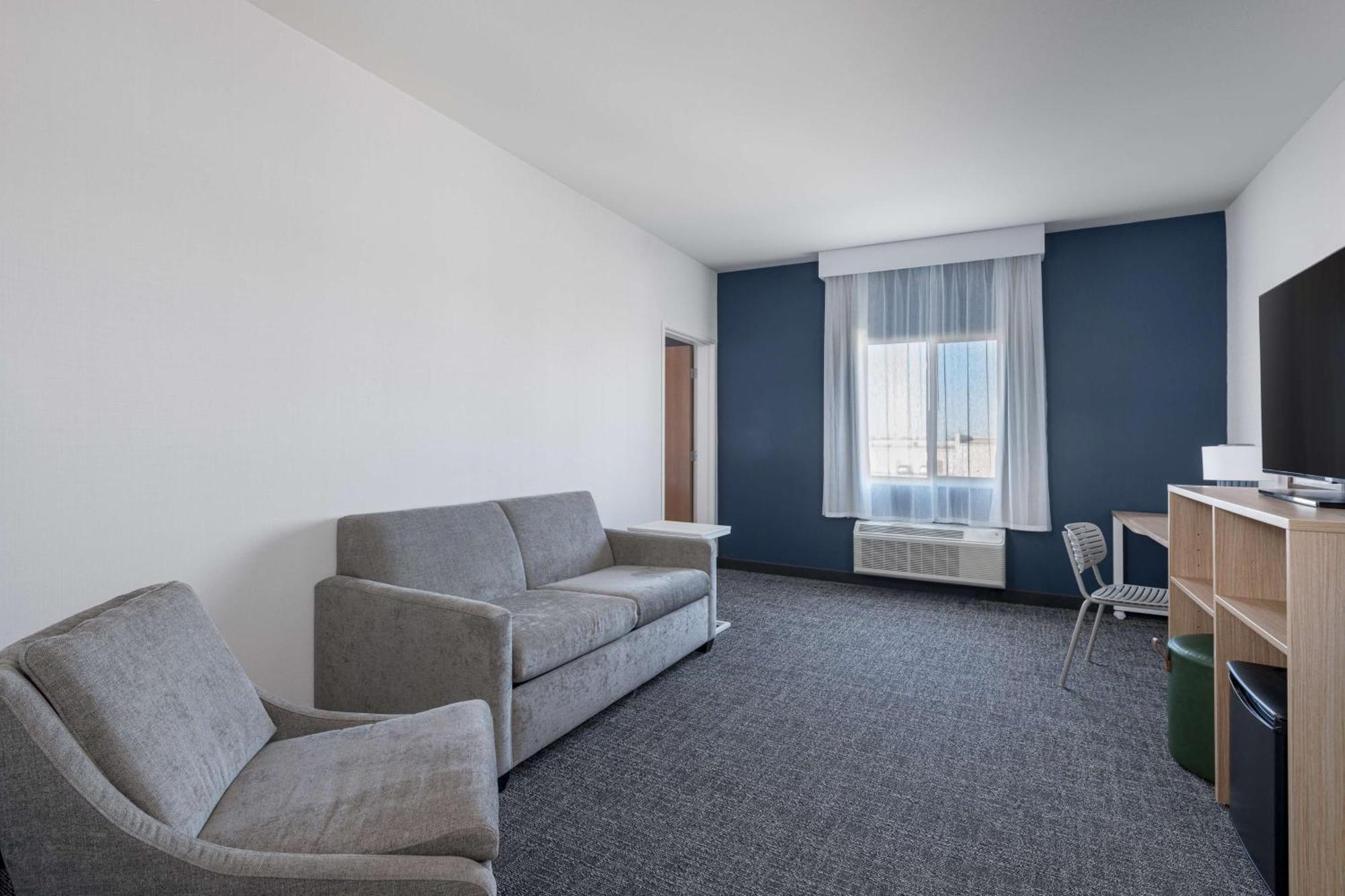 Spark By Hilton Dumas Exterior photo